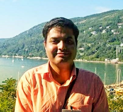 Dr. Dinesh Pathak